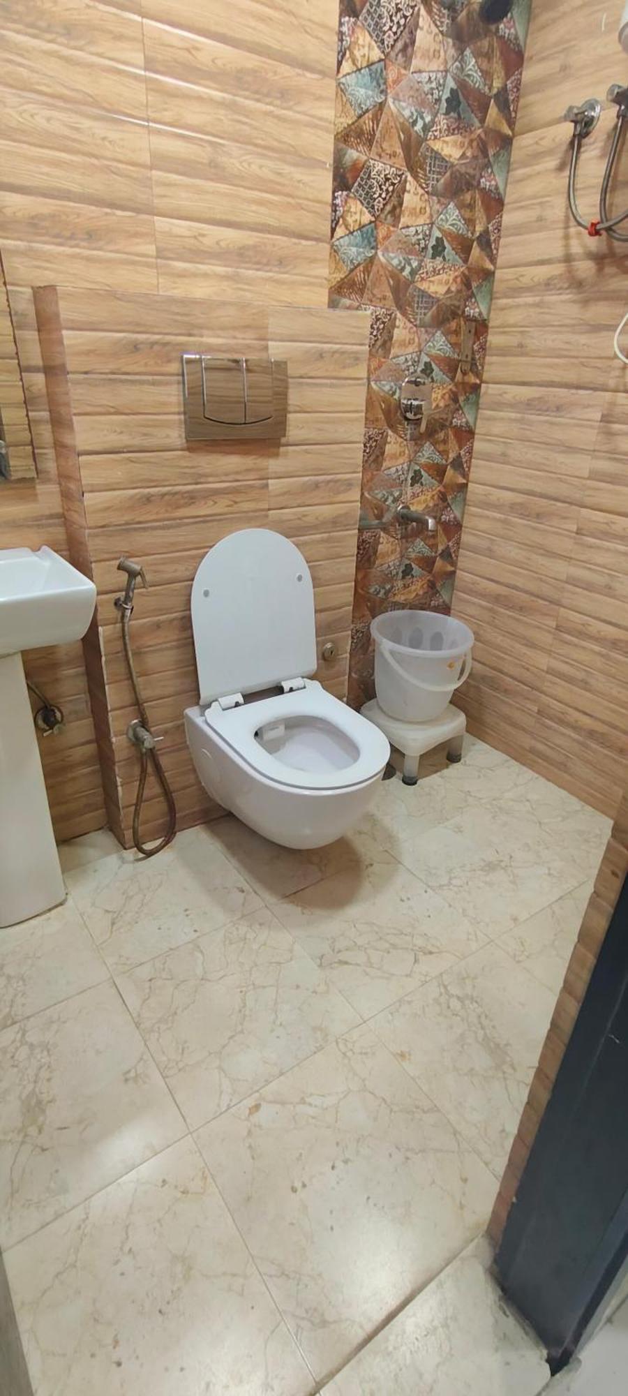 The Paramont Plaza Igi Airport 4* New Delhi